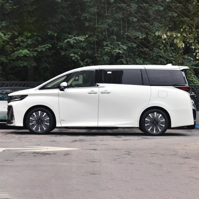 Toyota-wilfa-Side