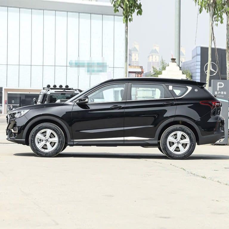 2025 Jetour X70 mid-size gasoline SUV side