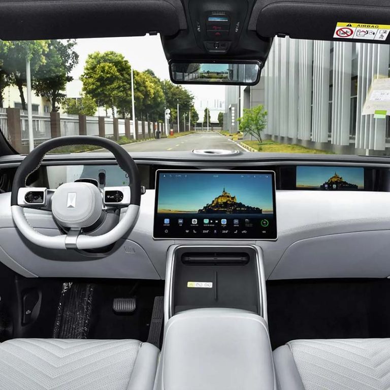 2025 Avatr 11 extended range SUV interior dashboard