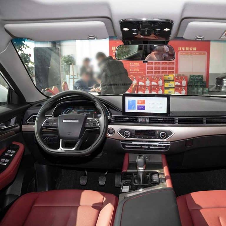 2025 Jetour X70 mid-size gasoline SUV interior dashboard