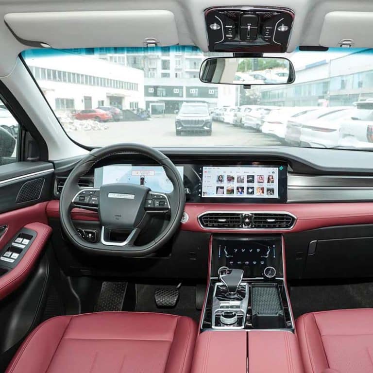 2025 Jetour X90 Plus Gasoline mid-size SUV interior dashboard