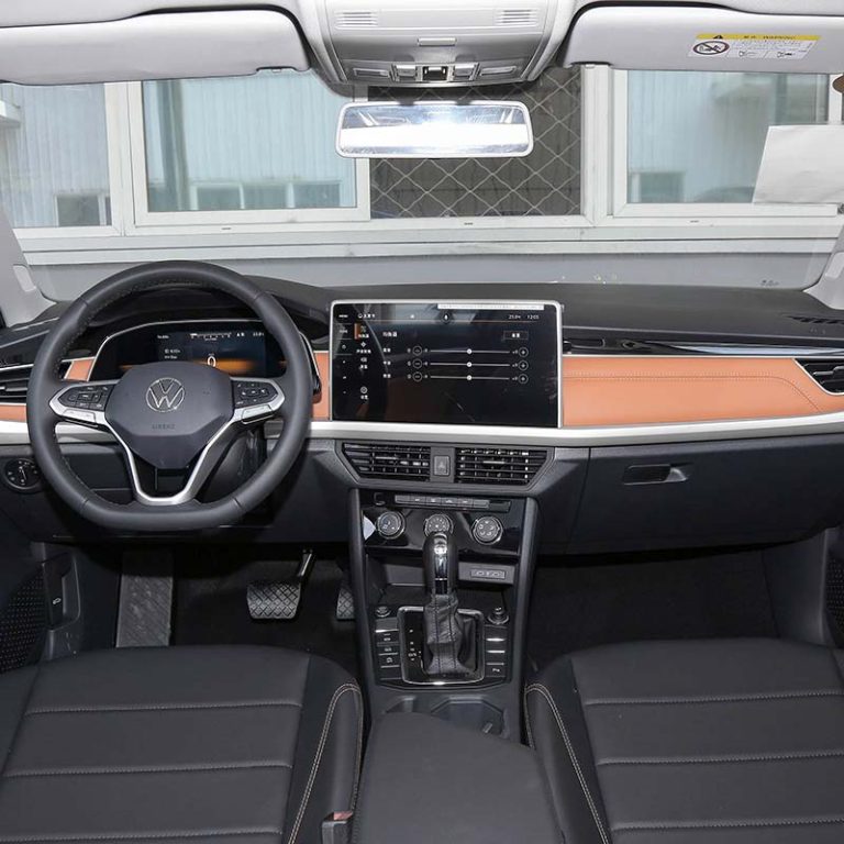 VW-Bora-interior