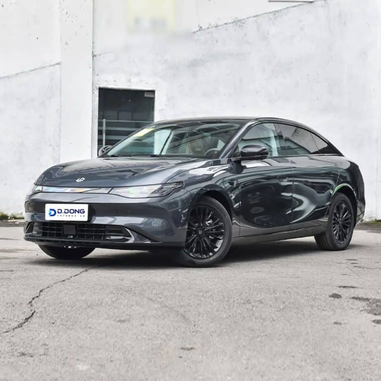 2024 Leapmotor C01 electric mid-to-large sedan left front
