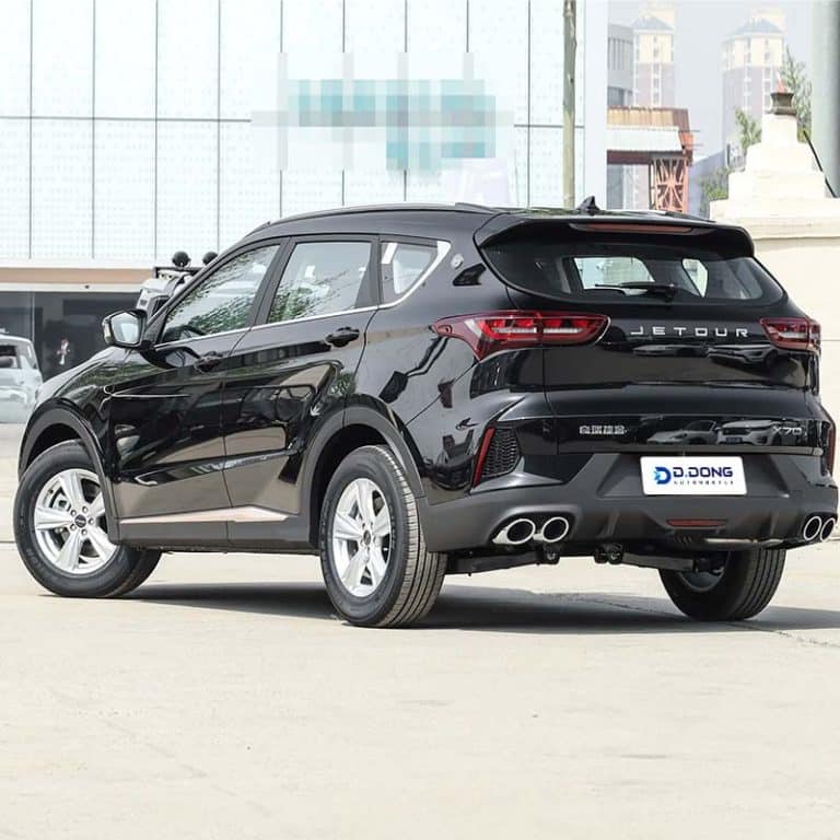 2025 Jetour X70 mid-size gasoline SUV left rear