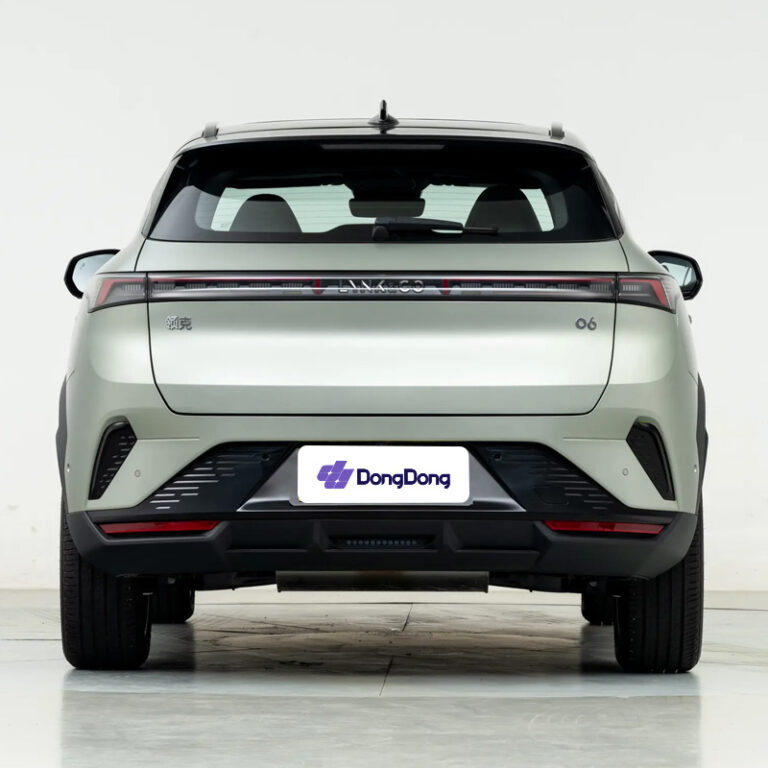 LYNK & CO 06 - rear