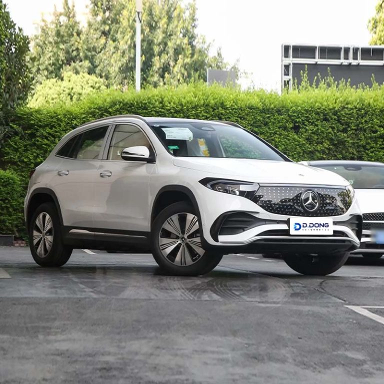 2025 Mercedes-Benz EQA pure electric suv right front