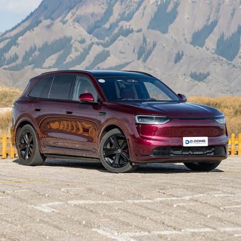 2026 Aito M7 electric/extended-range mid-to-large SUV right front