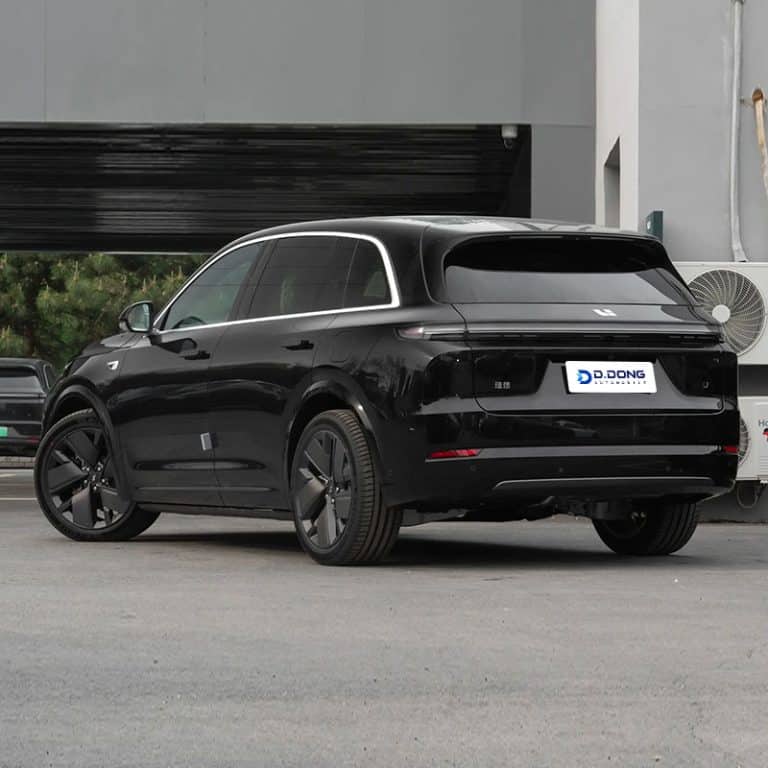 2025 Li L7 extended-range SUV left rear