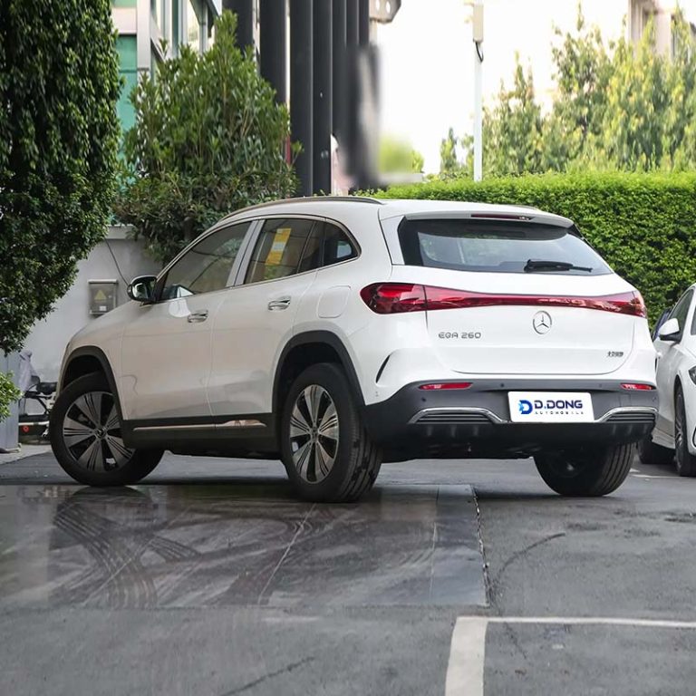 2025 Mercedes-Benz EQA pure electric suv left rear