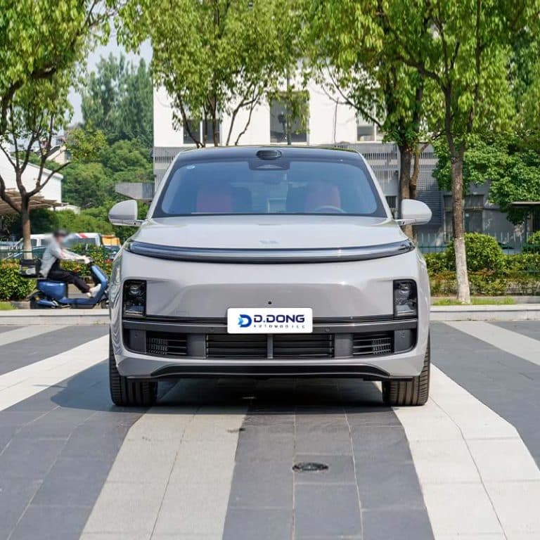 2025 Li L9 extended range SUV left front