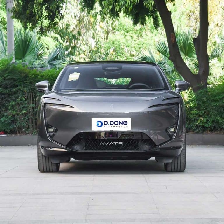2025 Avatr 11 extended range SUV front