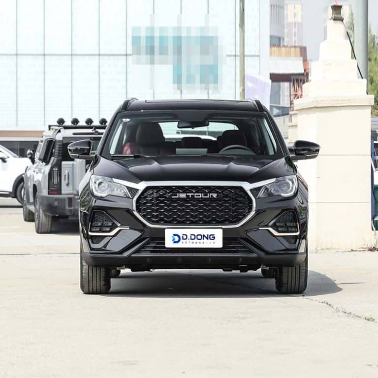 2025 Jetour X70 mid-size gasoline SUV front