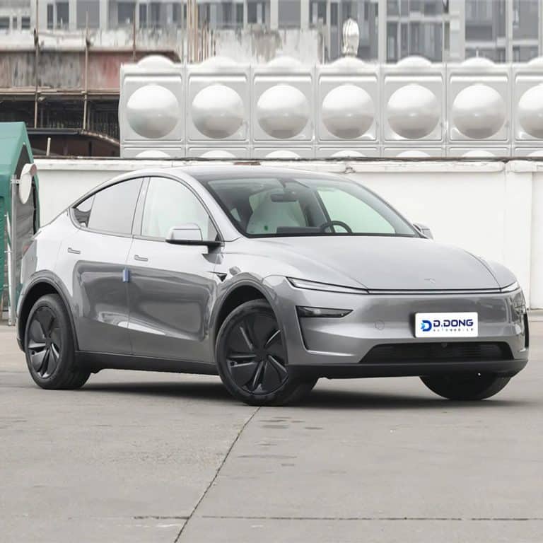 2025 Tesla model Y pure electric mid-size suv right front