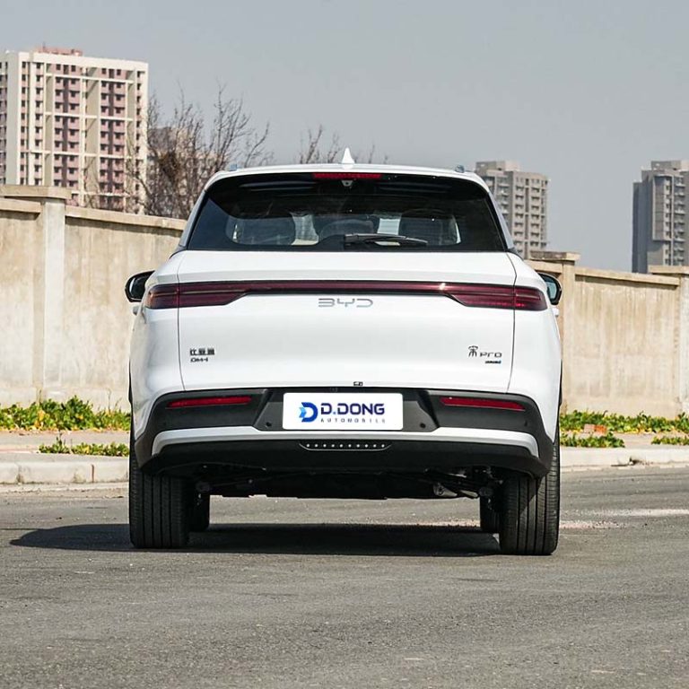 2025 BYD Song Pro DM-i Plug-in hybrid compact SUV rear