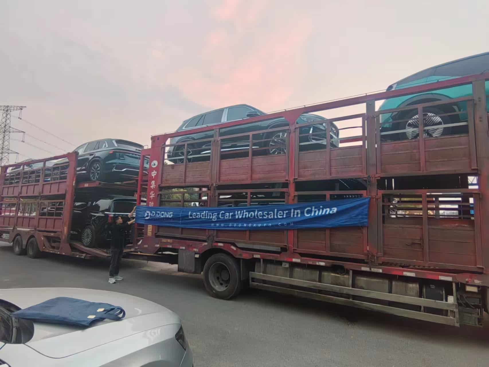 Two Batch Of Cars Were Shipped Successfully Ddong Automobile