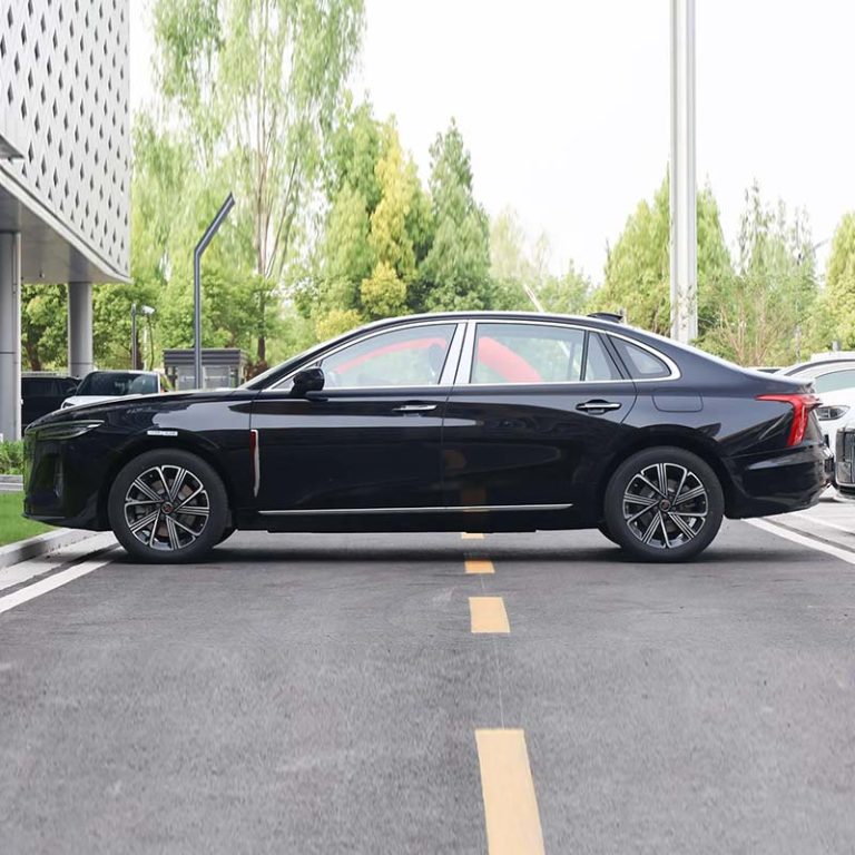 2025 Hongqi H5 PHEV Sedan side