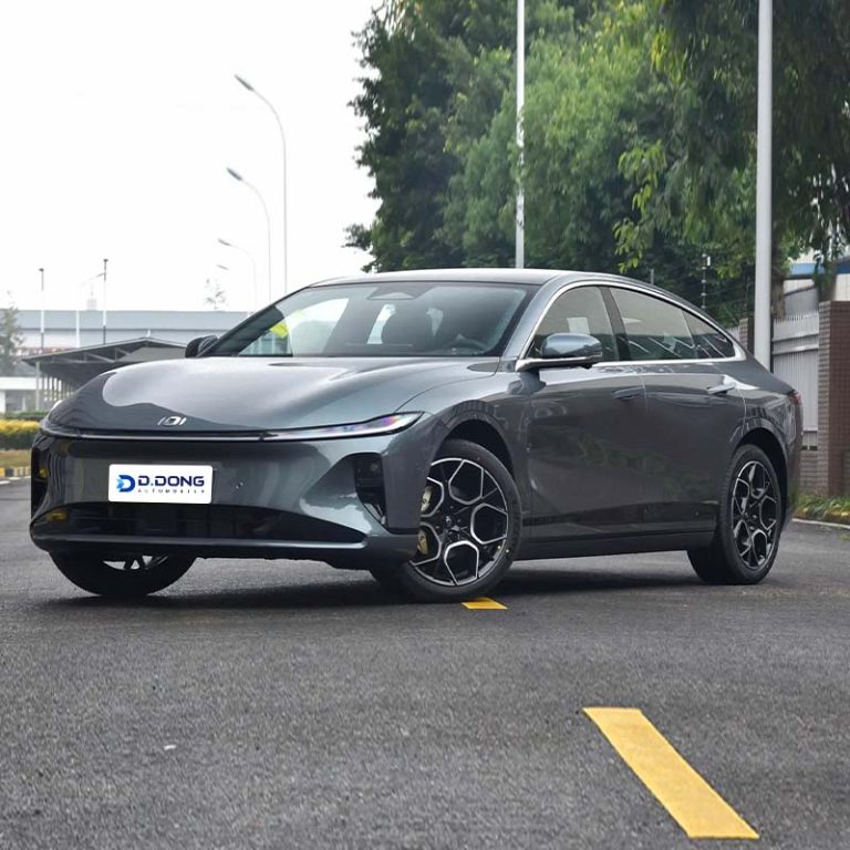 2025 Changan Qiyuan A07 Range-extended or electric hatchback left front