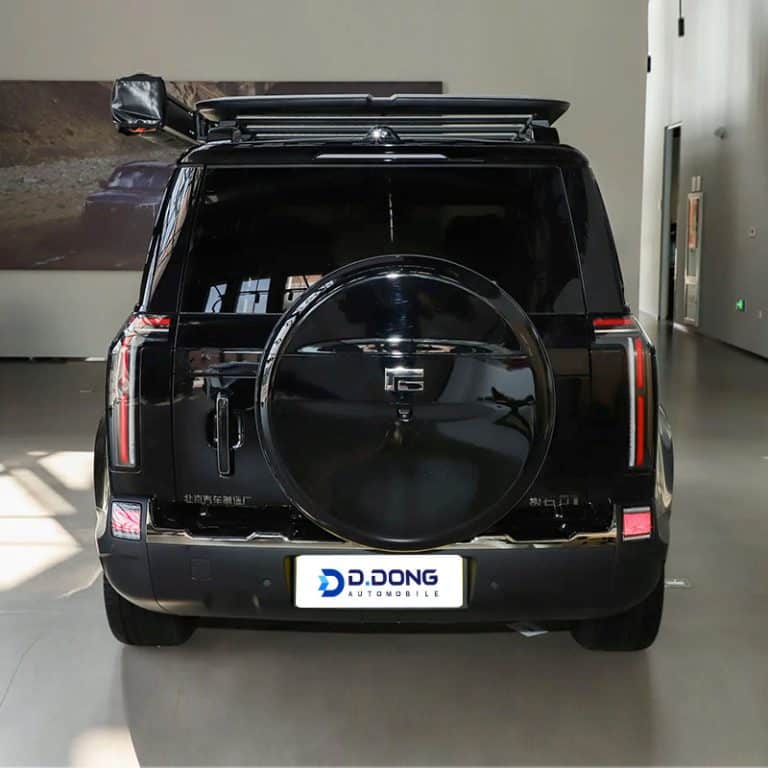 2024 Rox 01 extended range mid-to-large SUV rear