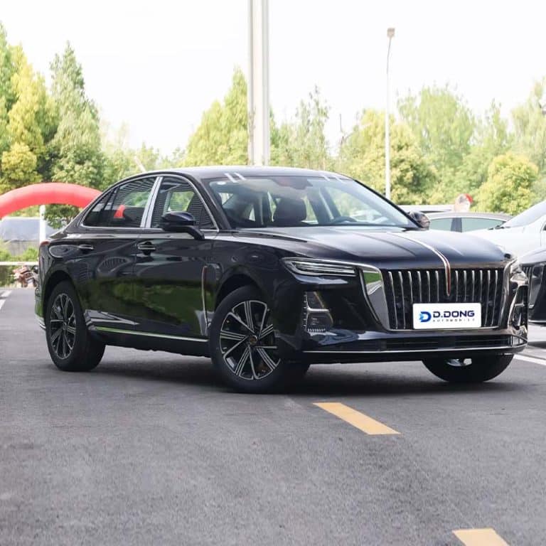 2025 Hongqi H5 PHEV Sedan right front