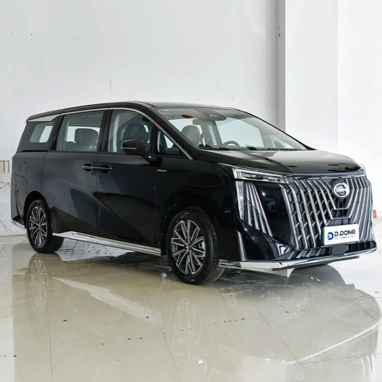 GAC Trumpchi M8 right front