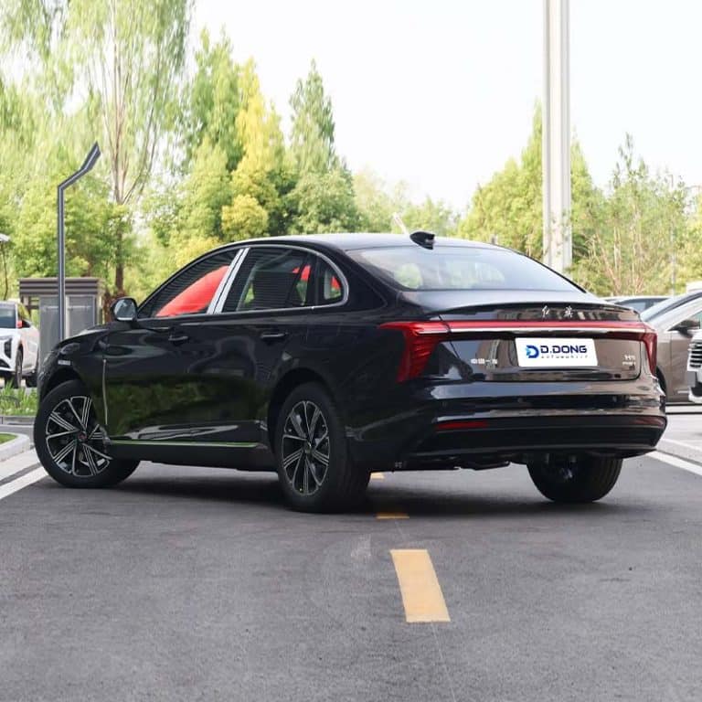 2025 Hongqi H5 PHEV Sedan left rear