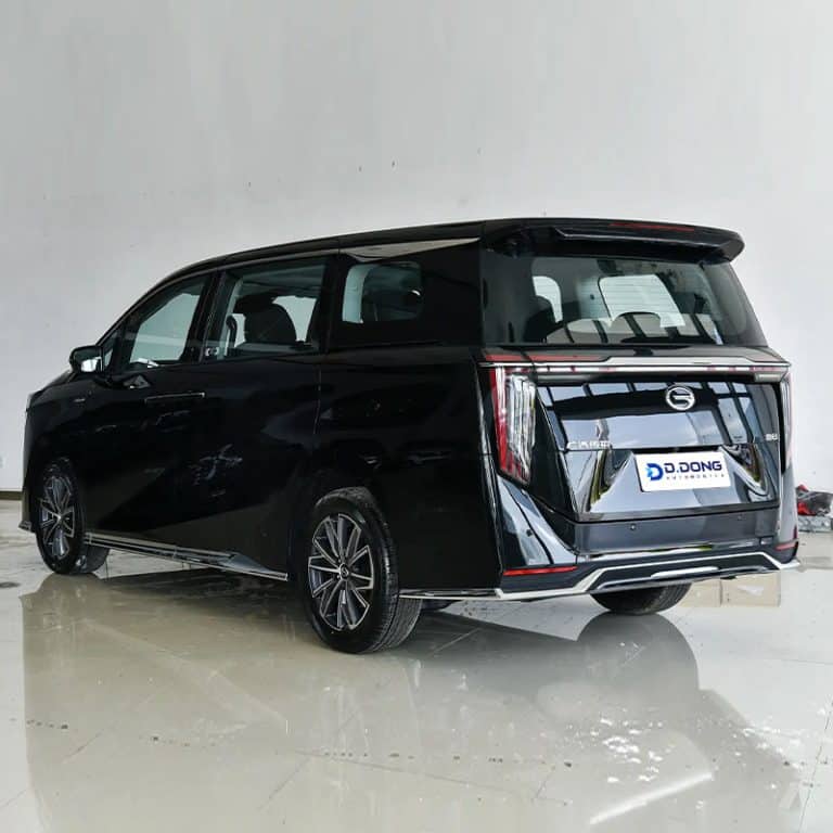 GAC Trumpchi M8 left rear