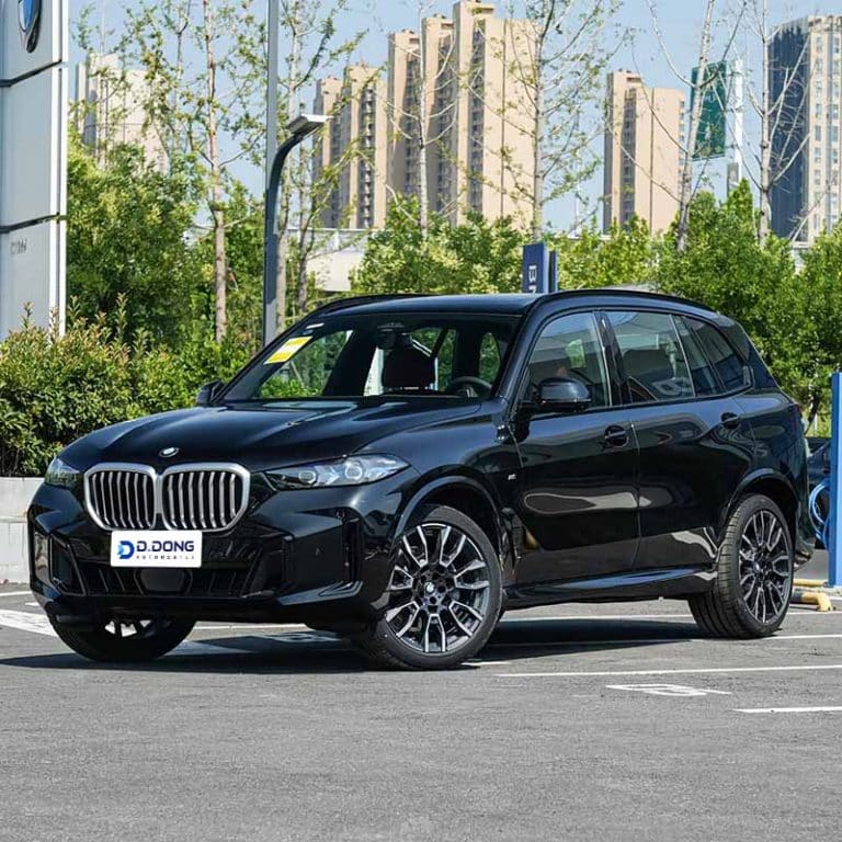 2025 BMW X5 Hybrid SUV left front