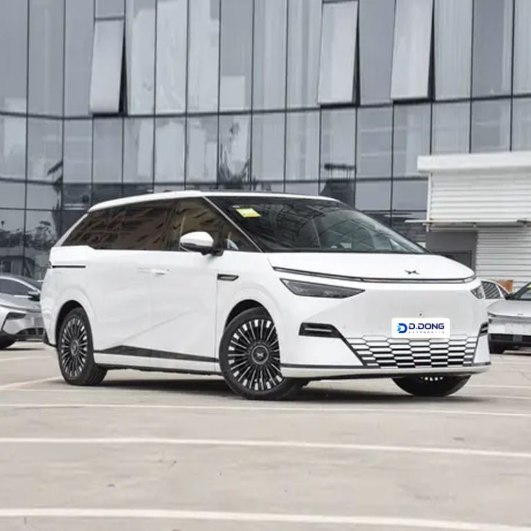 XPeng-X9-Right-front