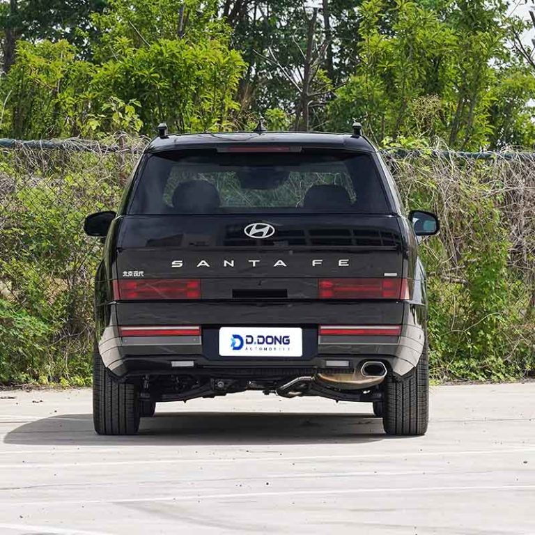 Hyundai-Santa-Fe-Rear