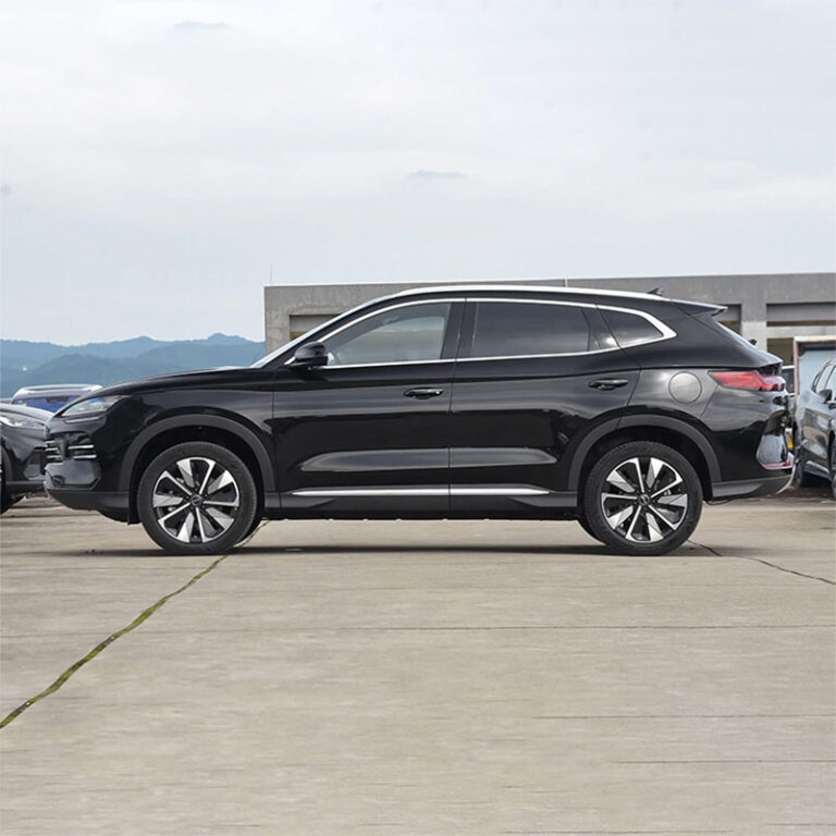 BYD-Song-Plus-DM-i-Side