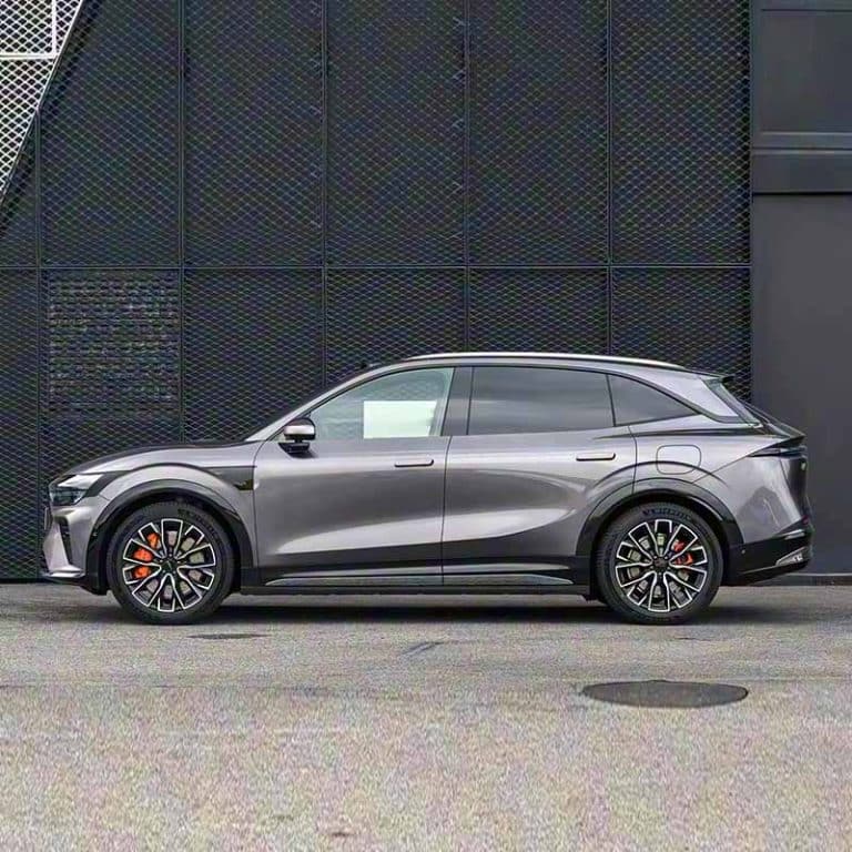 2026 Zeekr 7X electric mid-size SUV side