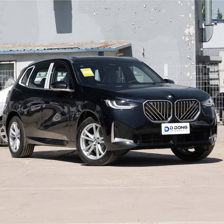 2025 BMW X3 Gasoline SUV right front