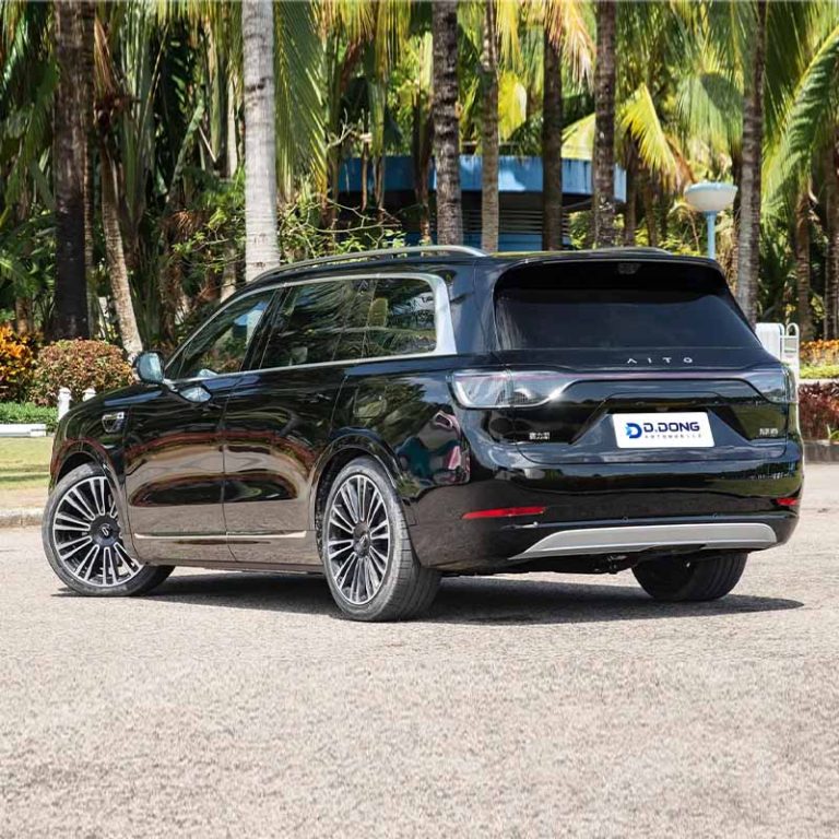 2025 AITO M9 extended-range large SUV left rear