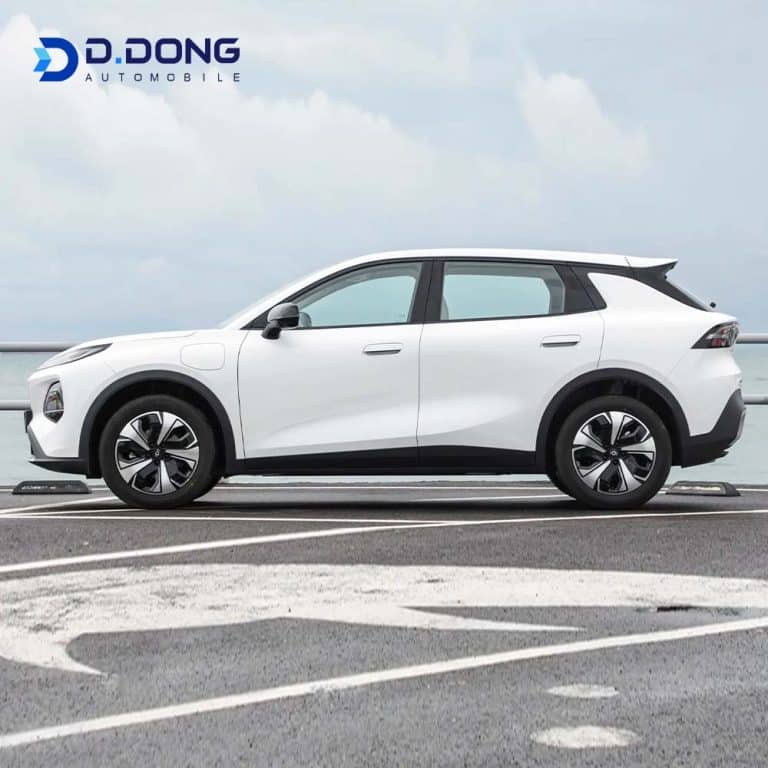 ChangAn-QiYuan-Q05-side