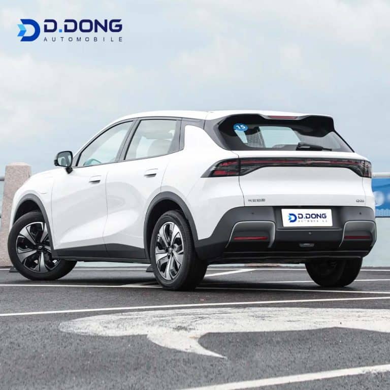 ChangAn-QiYuan-Q05-left-rear