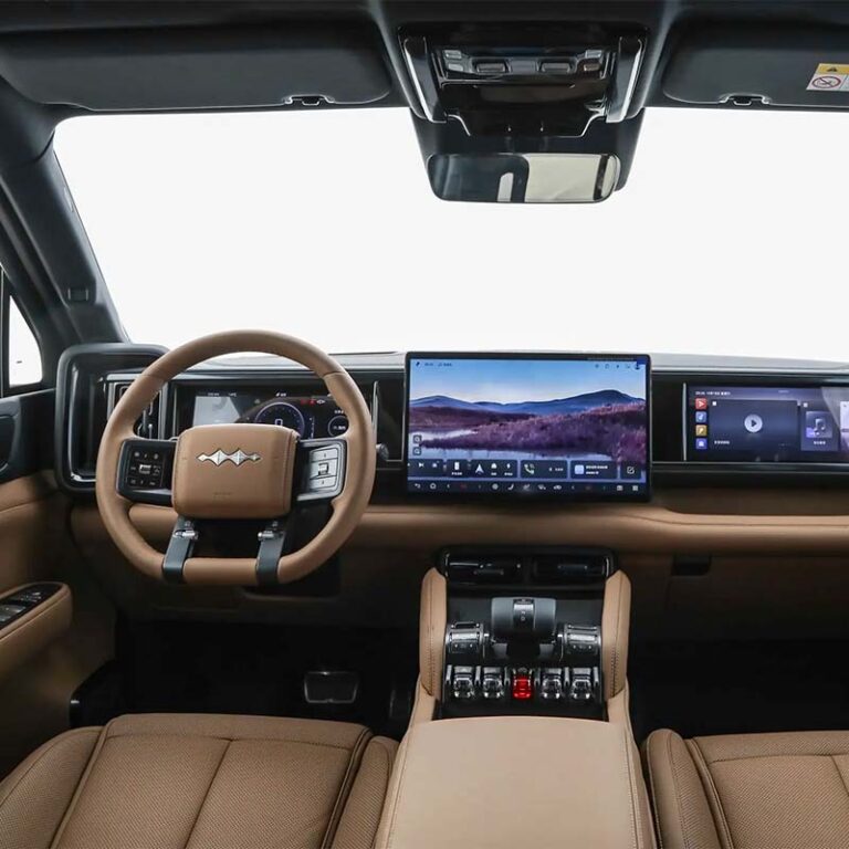BYD-Leopard-5-Interior