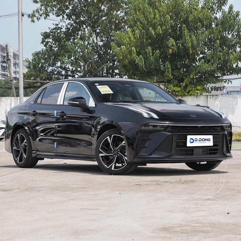 Lynk&Co-03-Right-front