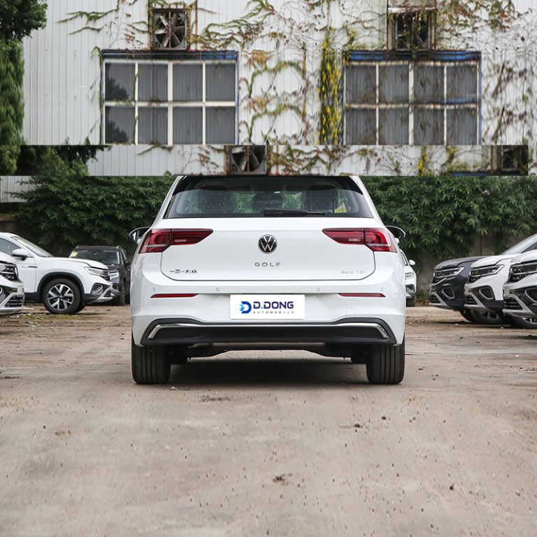 VW-Golf-Rear