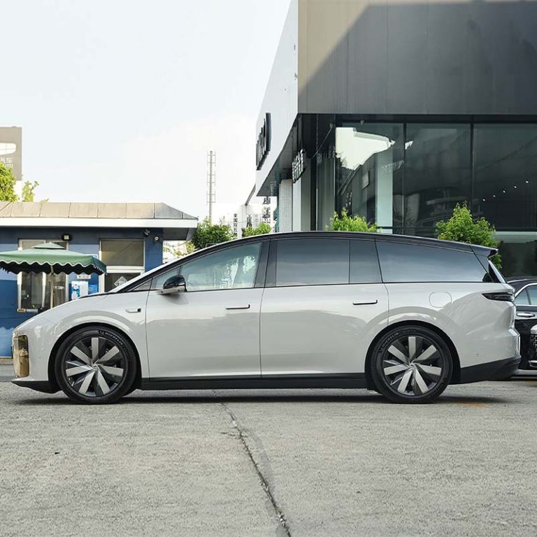 Li-i8-Side