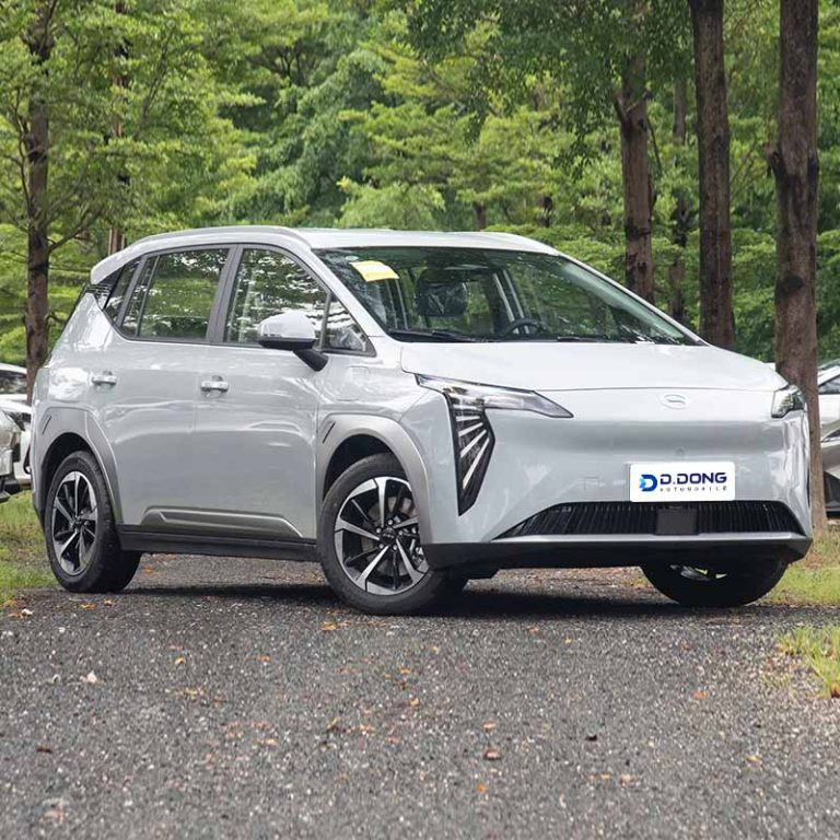 2025 AION Y Plus pure electric hatchback right front