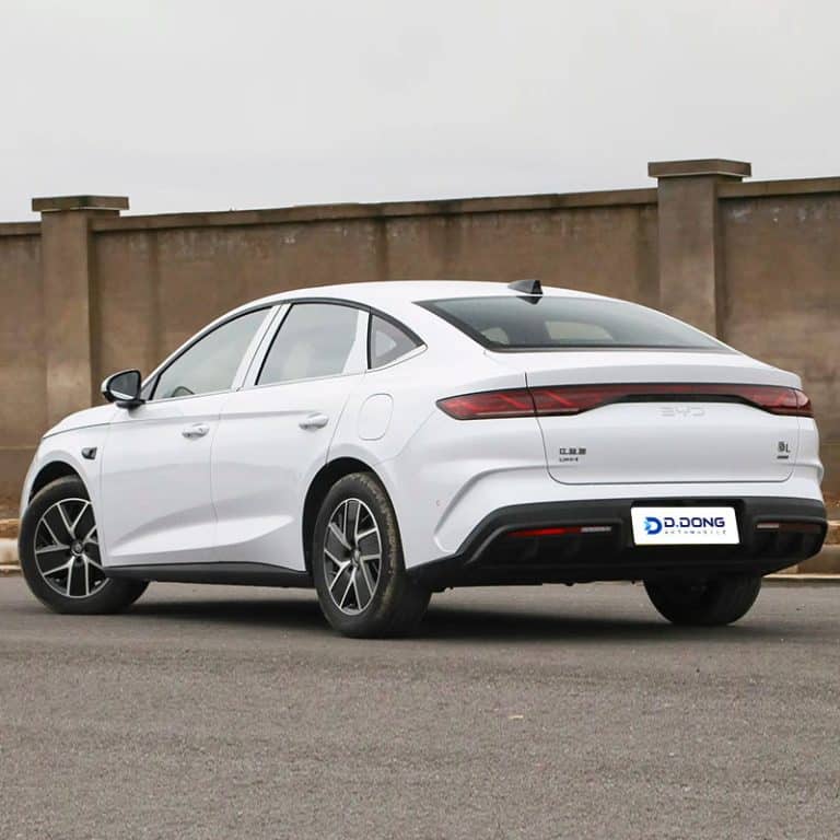 2026 BYD Qin L DM-i Plug-in hybrid mid-size sedan left rear