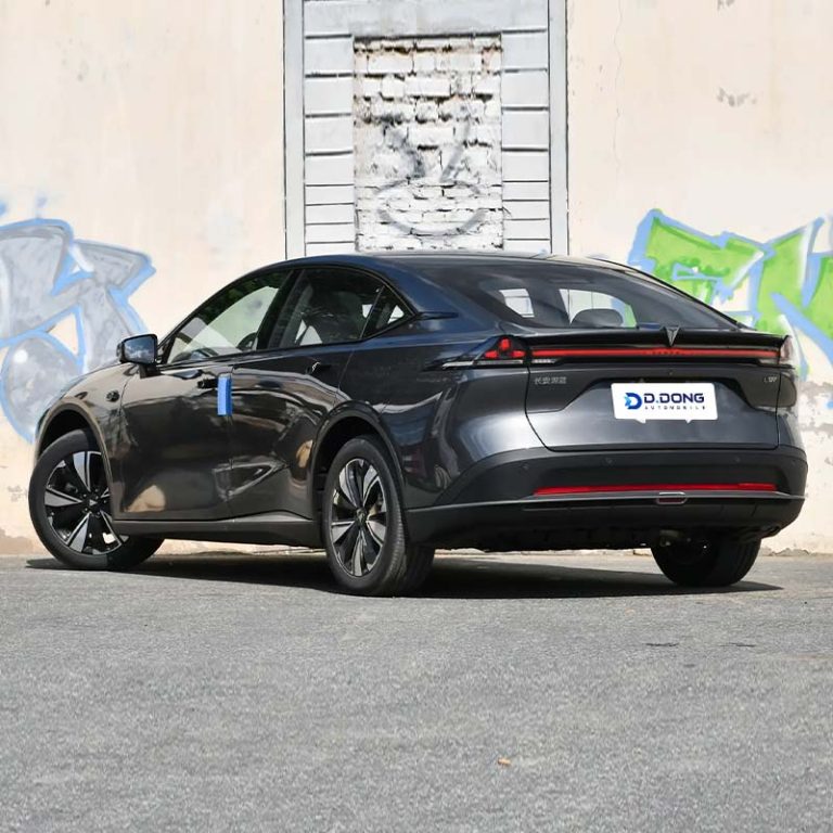 2026 Deepal L07 range-extended hatchback left rear