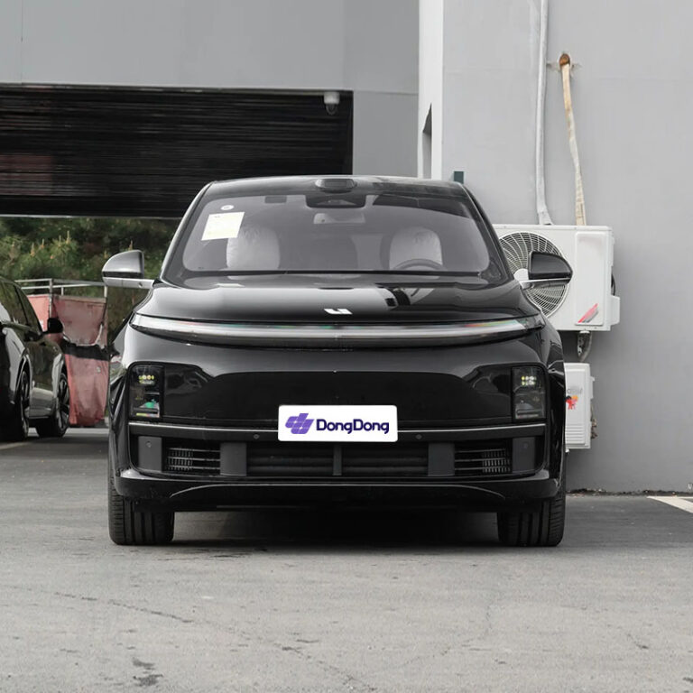 Li L7 extended-range SUV front