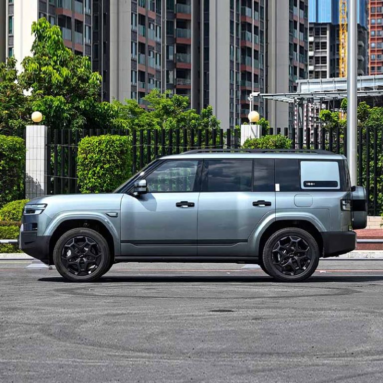 2025 BYD Titanium 7 (Tai 7) plug-in hybrid SUV side
