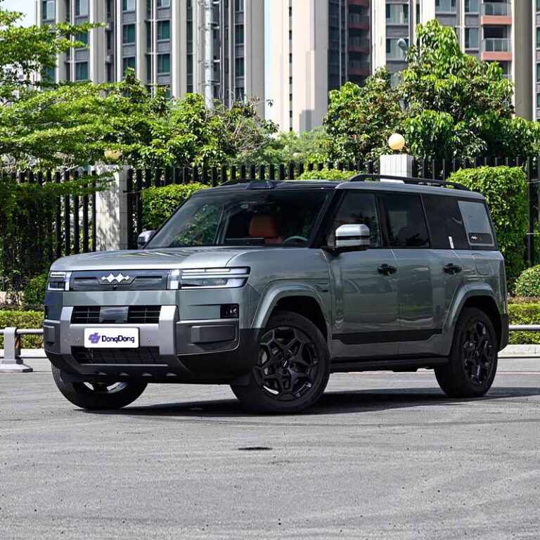 2025 BYD Titanium 7 (Tai 7) plug-in hybrid SUV left front