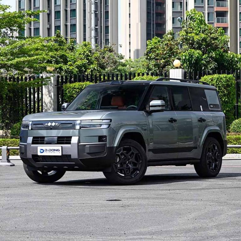 2025 BYD Titanium 7 (Tai 7) plug-in hybrid SUV left front