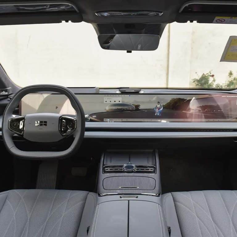 2025 Geely Galaxy E8 electric mid-to-large SUV interior dashboard