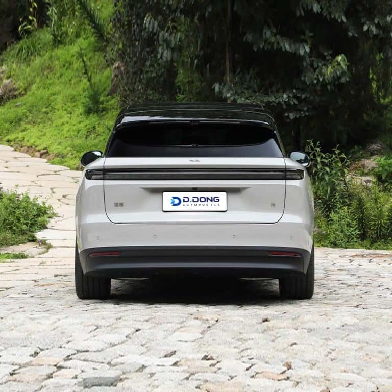 2025 Li i6 mid-to-large electric SUV rear