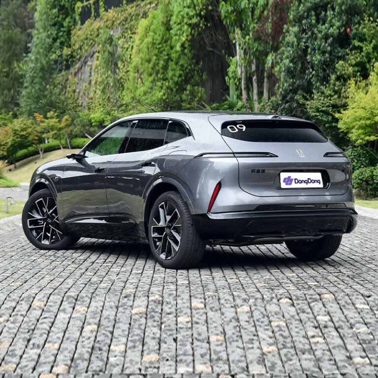 2026 Avatr 07 left rear