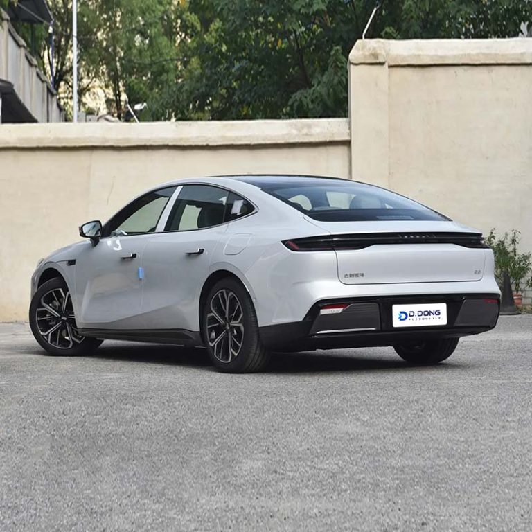 2025 Geely Galaxy E8 electric mid-to-large SUV left rear